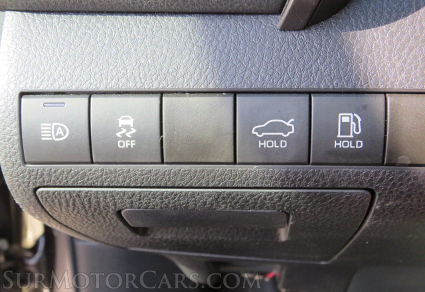 2022 Toyota Camry - Image 40