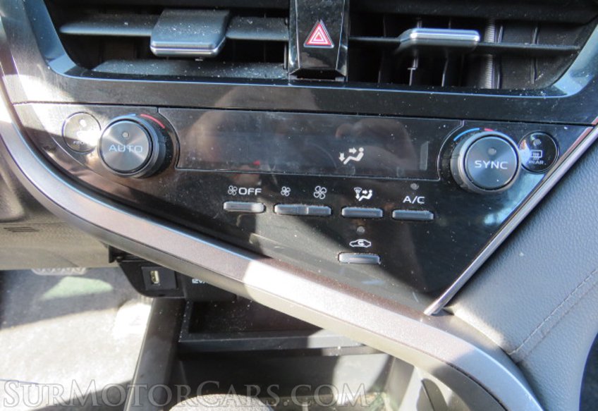 2022 Toyota Camry - Image 34