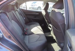 2022 Toyota Camry - Image 27