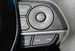 2022 Toyota Camry - Image 41