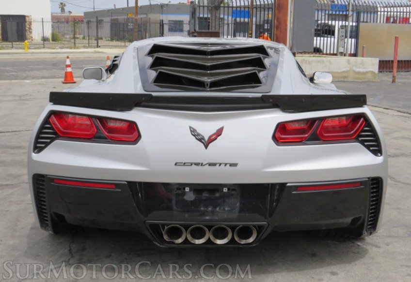 2017 Chevrolet Corvette - Image 12