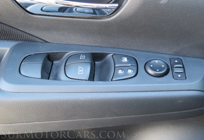 2021 Nissan Kicks - Image 40