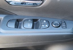 2021 Nissan Kicks - Image 40