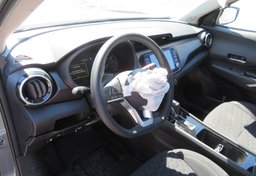 2021 Nissan Kicks - Image 22