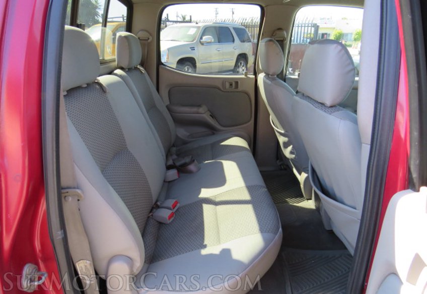 2004 Toyota Tacoma - Image 28