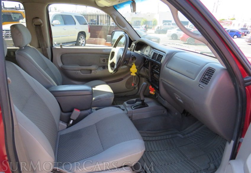 2004 Toyota Tacoma - Image 26