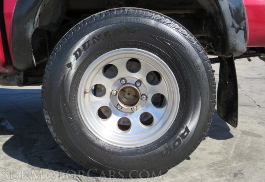 2004 Toyota Tacoma - Image 16