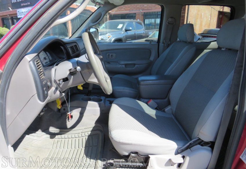 2004 Toyota Tacoma - Image 23