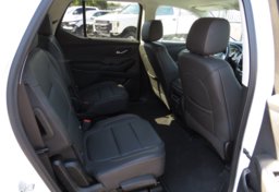2021 Chevrolet Traverse - Image 31