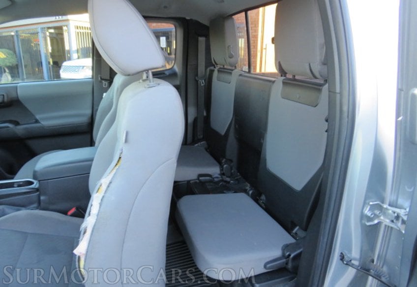 2022 Toyota Tacoma - Image 26