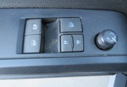 2022 Toyota Tacoma - Image 39