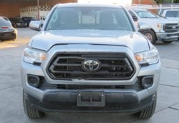 2022 Toyota Tacoma - Image 12