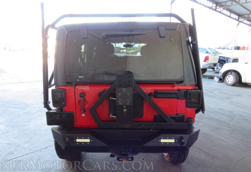 2014 Jeep Wrangler Unlimited - Image 10