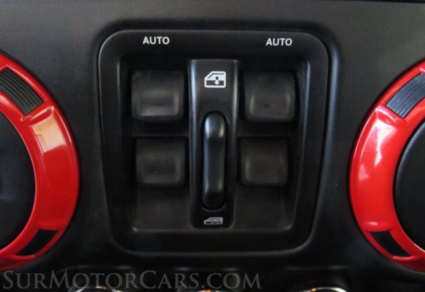 2014 Jeep Wrangler Unlimited - Image 37