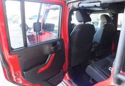 2014 Jeep Wrangler Unlimited - Image 20