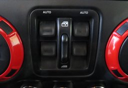 2014 Jeep Wrangler Unlimited - Image 37