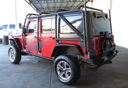 2014 Jeep Wrangler Unlimited - Image 8