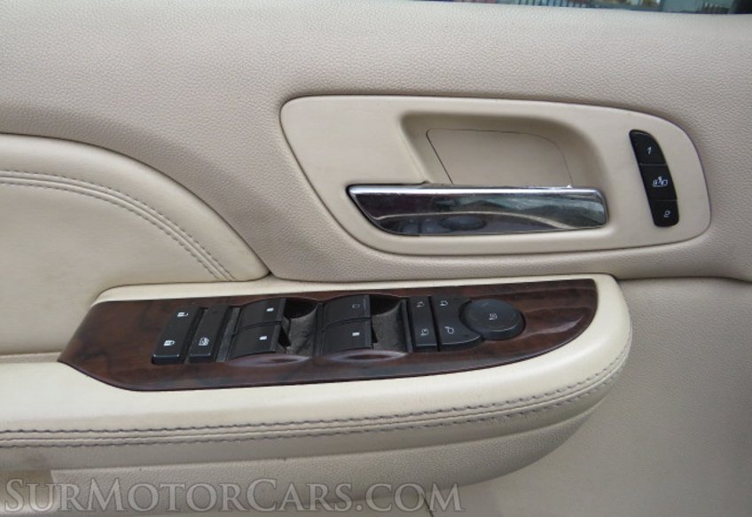 2007 Cadillac Escalade - Image 41