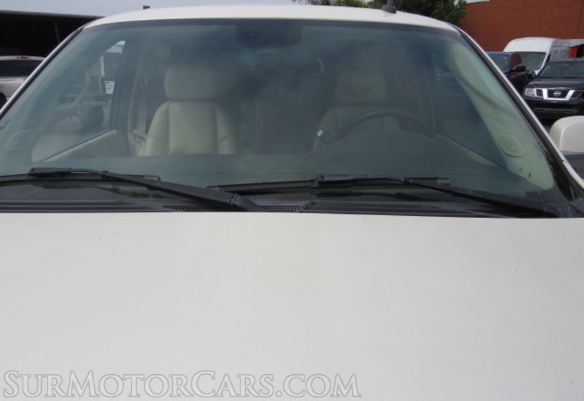 2007 Cadillac Escalade - Image 12
