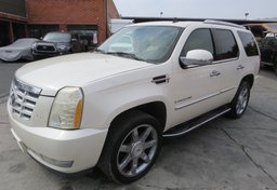2007 Cadillac Escalade - Image 3