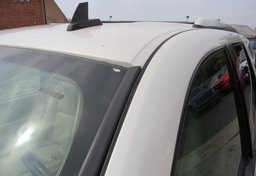 2007 Cadillac Escalade - Image 13
