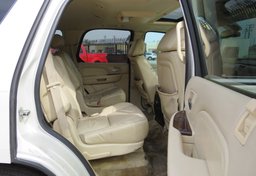 2007 Cadillac Escalade - Image 29
