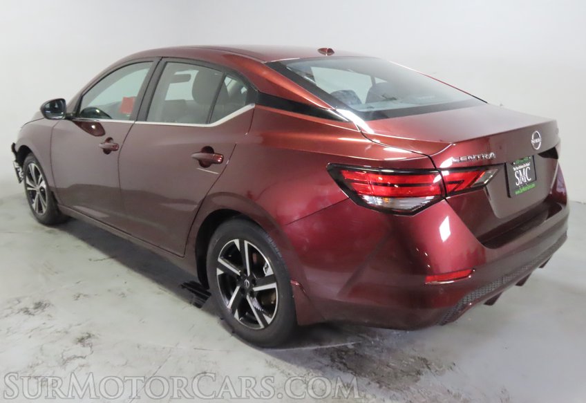 2025 Nissan Sentra - Image 8