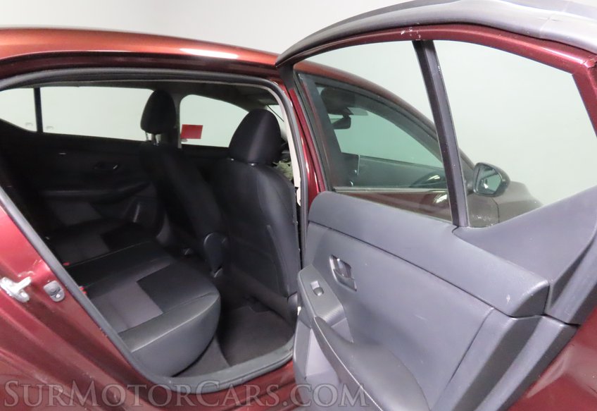 2025 Nissan Sentra - Image 29