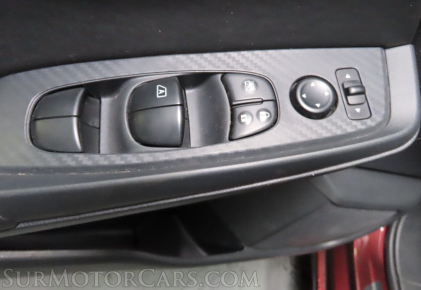 2025 Nissan Sentra - Image 32