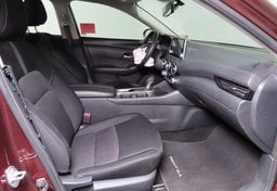 2025 Nissan Sentra - Image 18