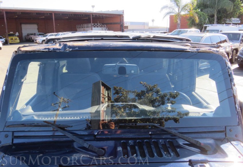 2013 Jeep Wrangler Unlimited - Image 13