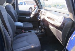 2013 Jeep Wrangler Unlimited - Image 24