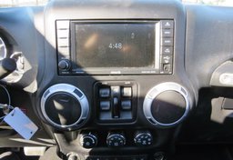 2013 Jeep Wrangler Unlimited - Image 34