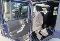 2013 Jeep Wrangler Unlimited - Image 21