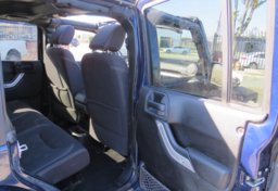 2013 Jeep Wrangler Unlimited - Image 22