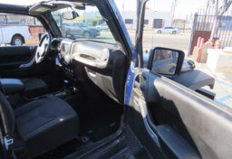 2013 Jeep Wrangler Unlimited - Image 20