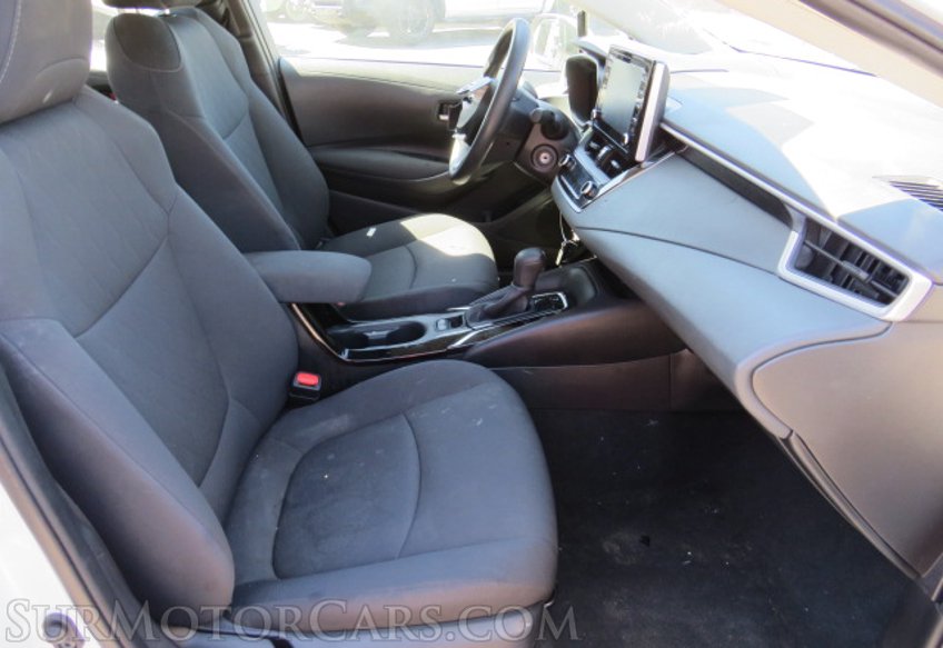 2020 Toyota Corolla - Image 27