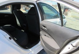 2020 Toyota Corolla - Image 23