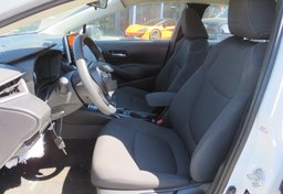 2020 Toyota Corolla - Image 24