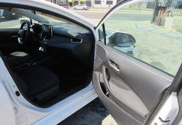 2020 Toyota Corolla - Image 21