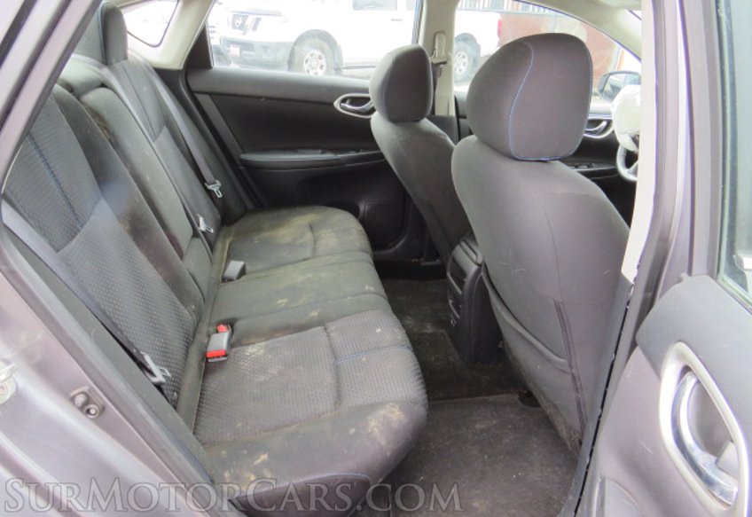 2019 Nissan Sentra - Image 28