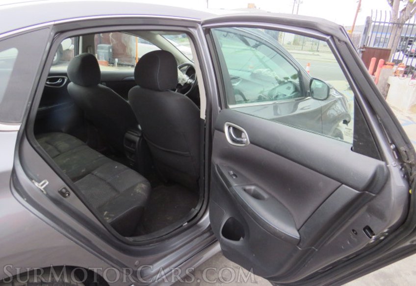 2019 Nissan Sentra - Image 22