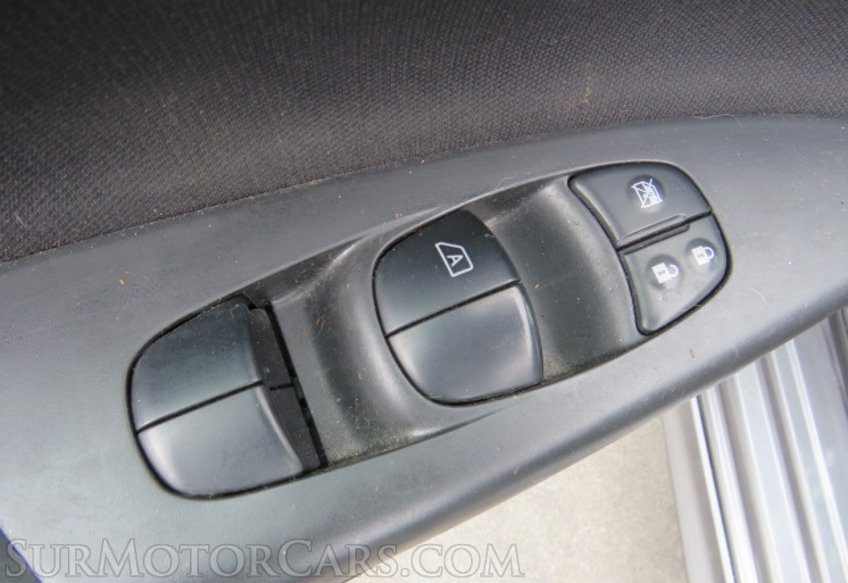 2019 Nissan Sentra - Image 40