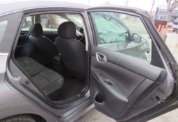 2019 Nissan Sentra - Image 22