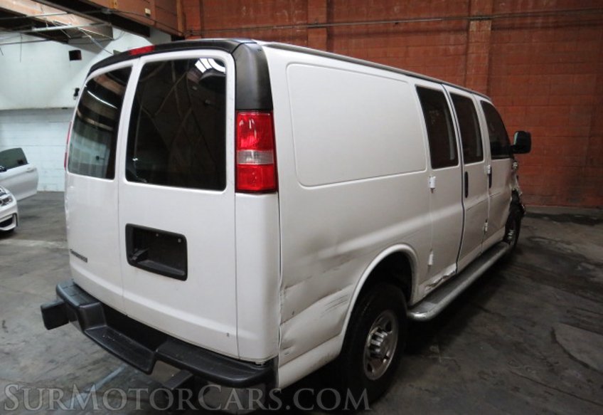2020 Chevrolet Express Cargo Van - Image 8