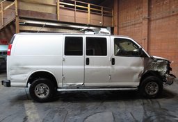 2020 Chevrolet Express Cargo Van - Image 6