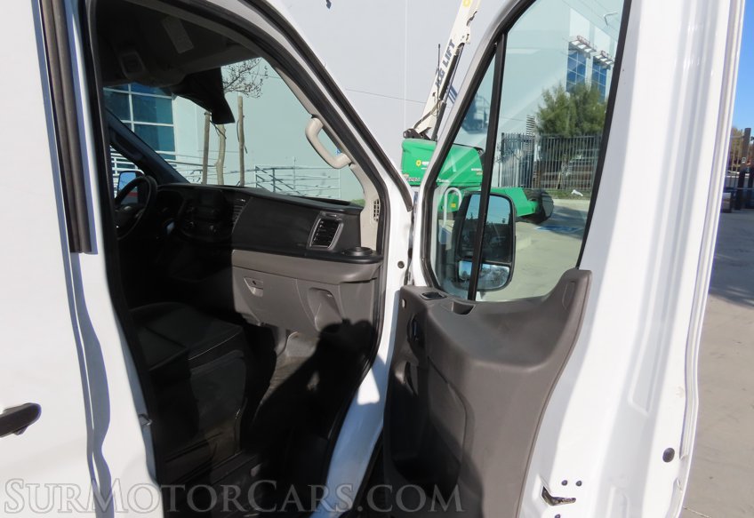 2023 Ford Transit - Image 21