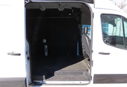 2023 Ford Transit - Image 22