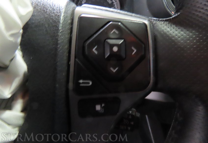 2017 Toyota Tacoma - Image 34