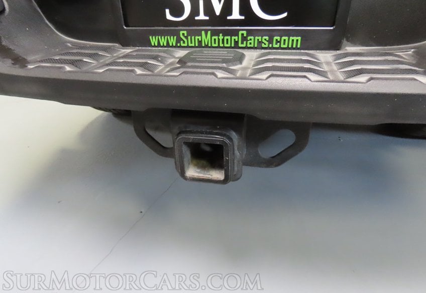 2017 Toyota Tacoma - Image 20